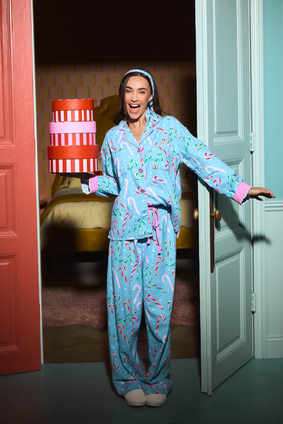 The Sweetest Season Candy Cane Print Flannel 3-Piece PJ Set - SNOWDRIFT