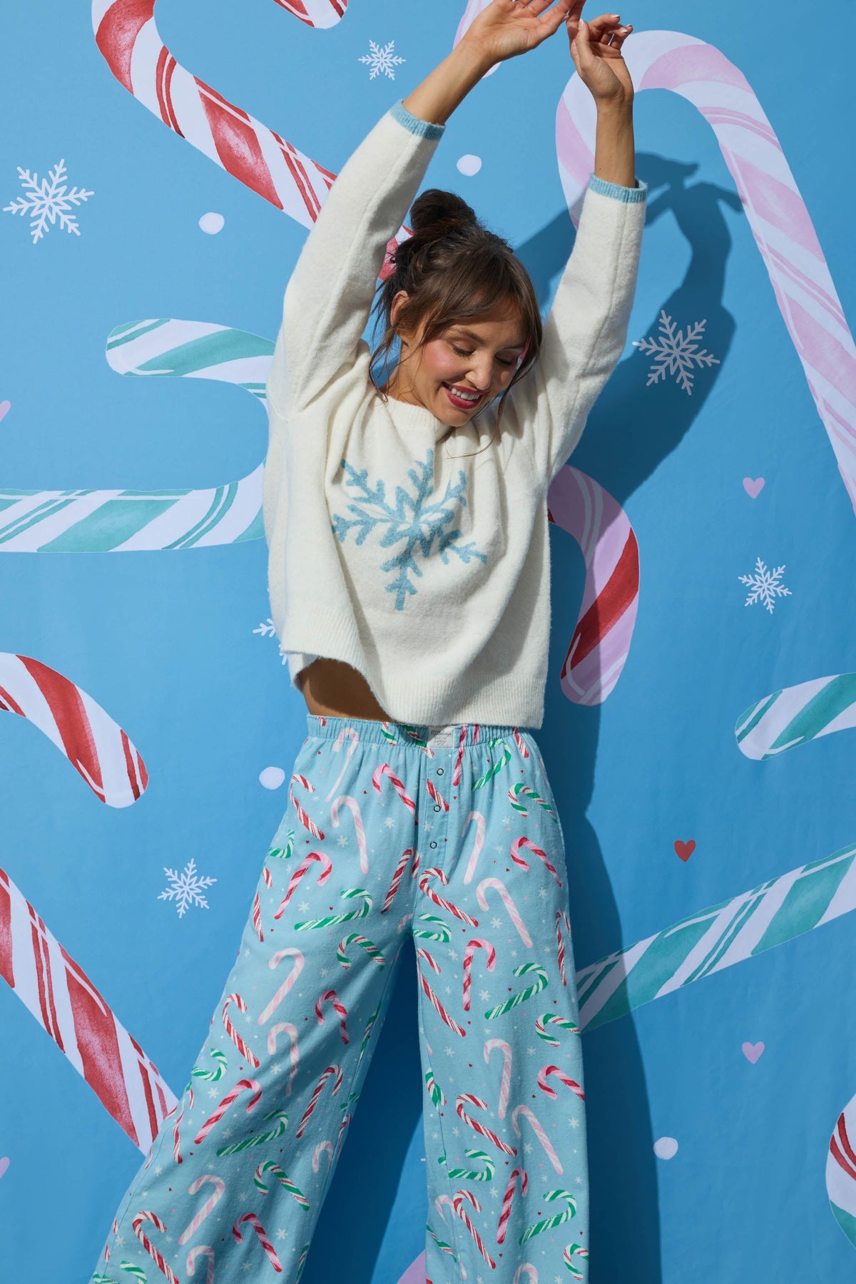 The Sweetest Season Candy Cane Print Flannel Pajama Pants - SNOWDRIFT