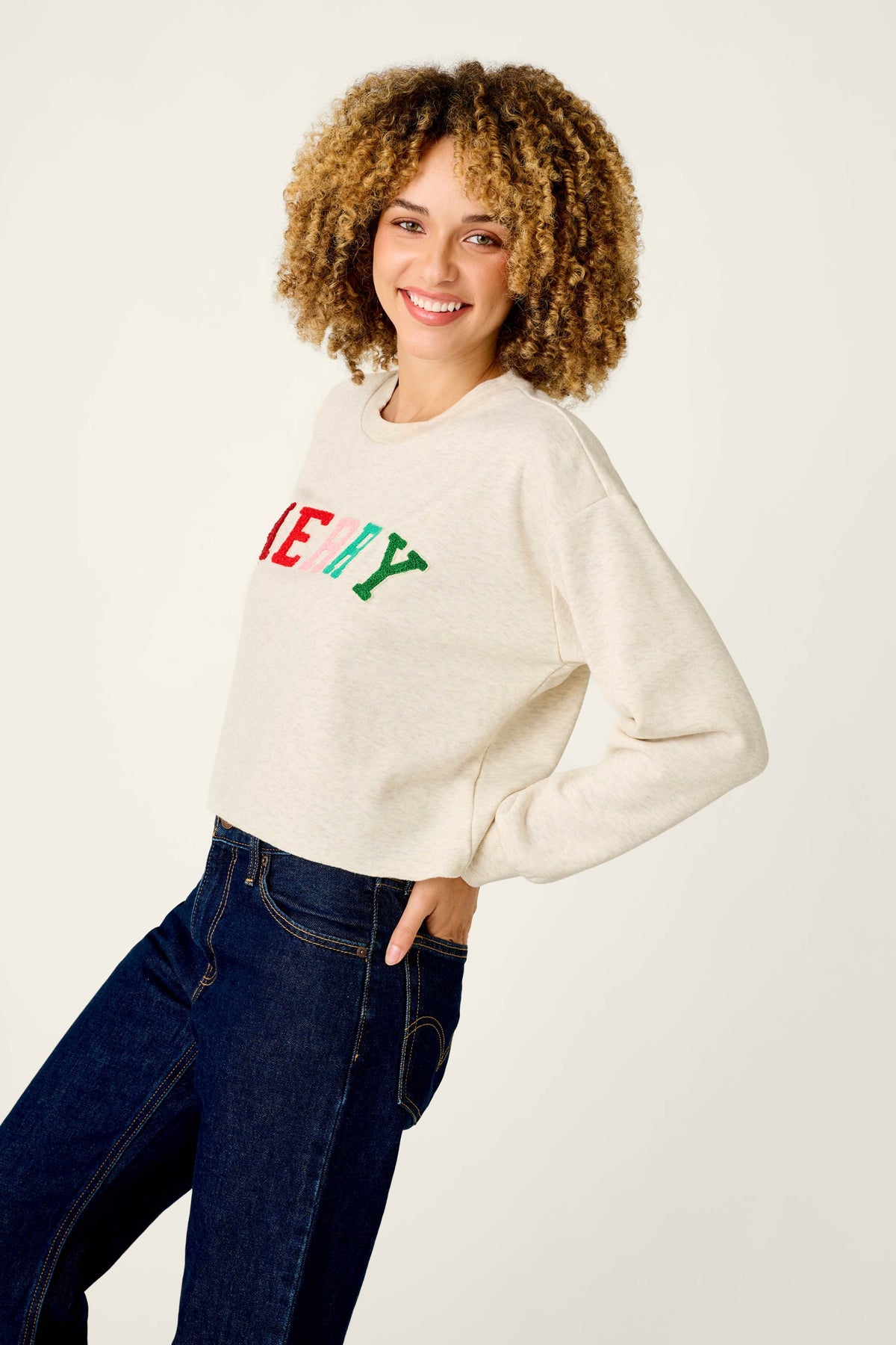 Very Merry Bouclé Merry Sweatshirt - LIGHT OATMEAL