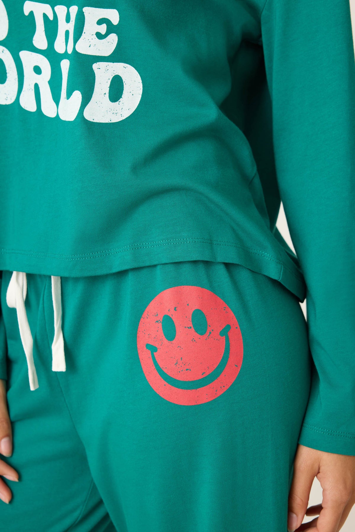 Joy to the World Long Sleeve Lounge Set - EMERALD
