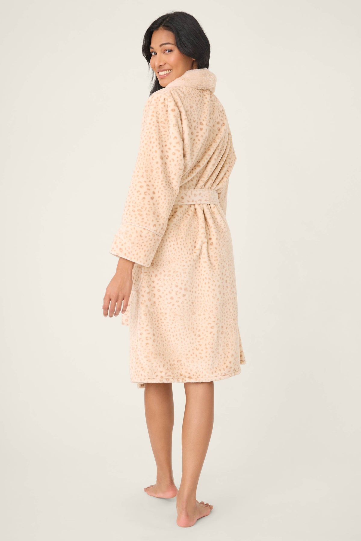 Luxe Plush Leopard Print Robe - CHAMPAGNE