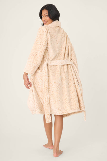 Luxe Plush Leopard Print Robe - CHAMPAGNE