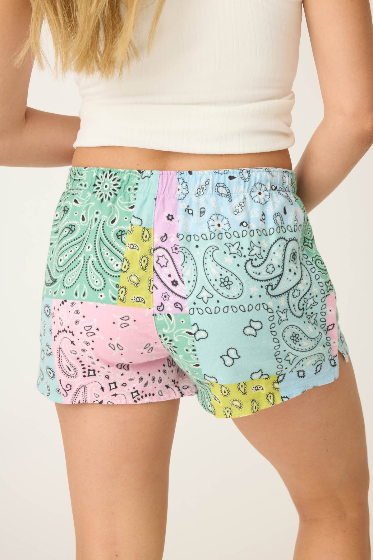 Howdy Honey Paisley Print Flannel Shorts - MULTI