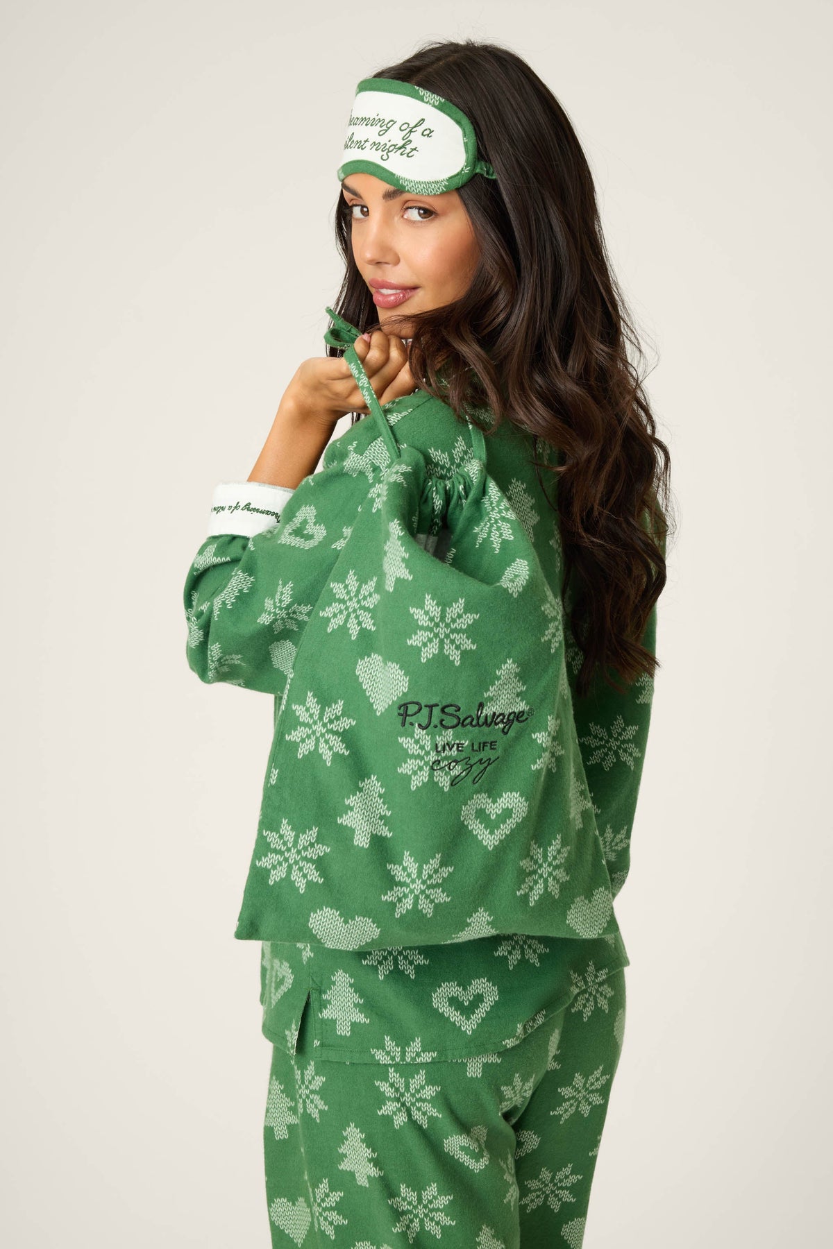4-Piece Tree & Heart Print Flannel Gift Set - FAIRWAY