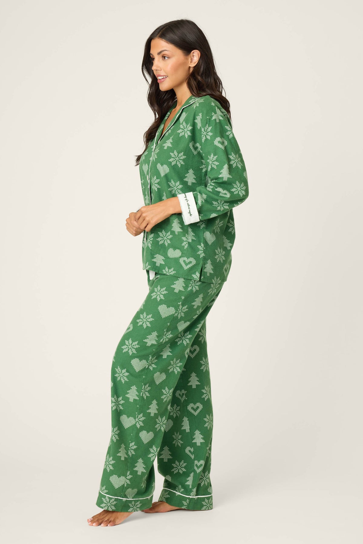 4-Piece Tree & Heart Print Flannel Gift Set - FAIRWAY