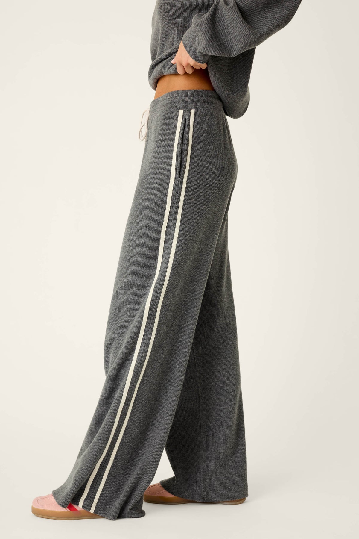 Weekday Waffles Honey Charcoal Lounge Pants - H DARK CHARCOAL