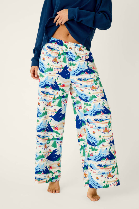 Ski Ya Later Skiing Bears Print Flannel Pajama Pants - MOON BLUE