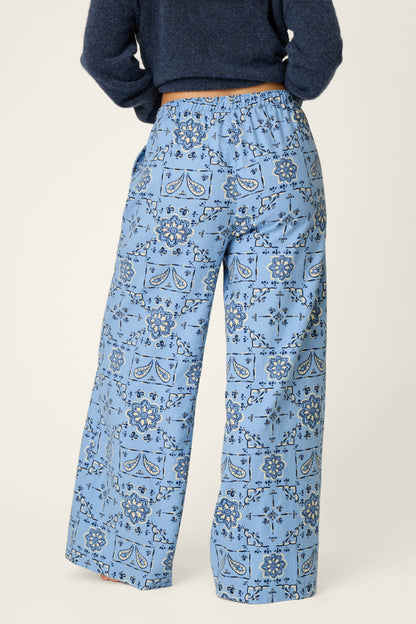 Classic Paisley Bandana Print Flannel Pajama Pants - SOFT CHAMBRAY