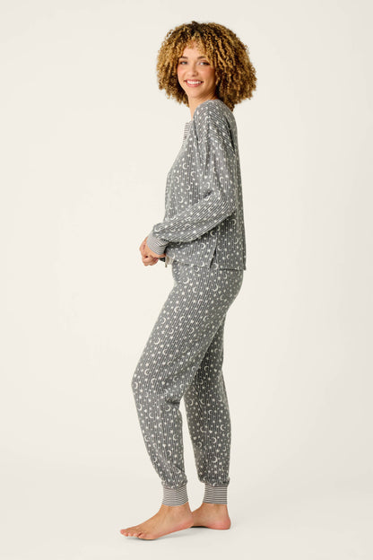 Ski Jammie Classics Celestial Print Long Sleeve Jogger PJ Set - STEEL GREY